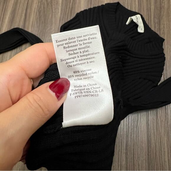 Everlane women sz Xs The Viscose Knit Crew in black, - Picture 10 of 13